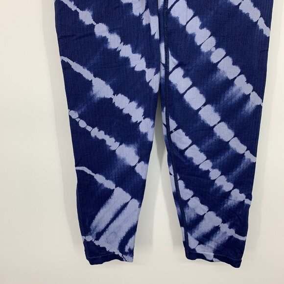 Pink Victoria's Secret Active Leggings Blue Tie Dye - Picture 7 of 9